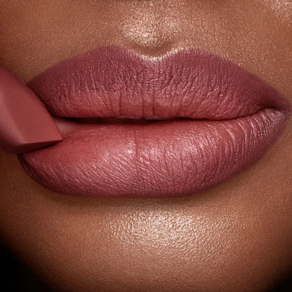 Labial pillow talk matte revolution de Charlotte Tilbury