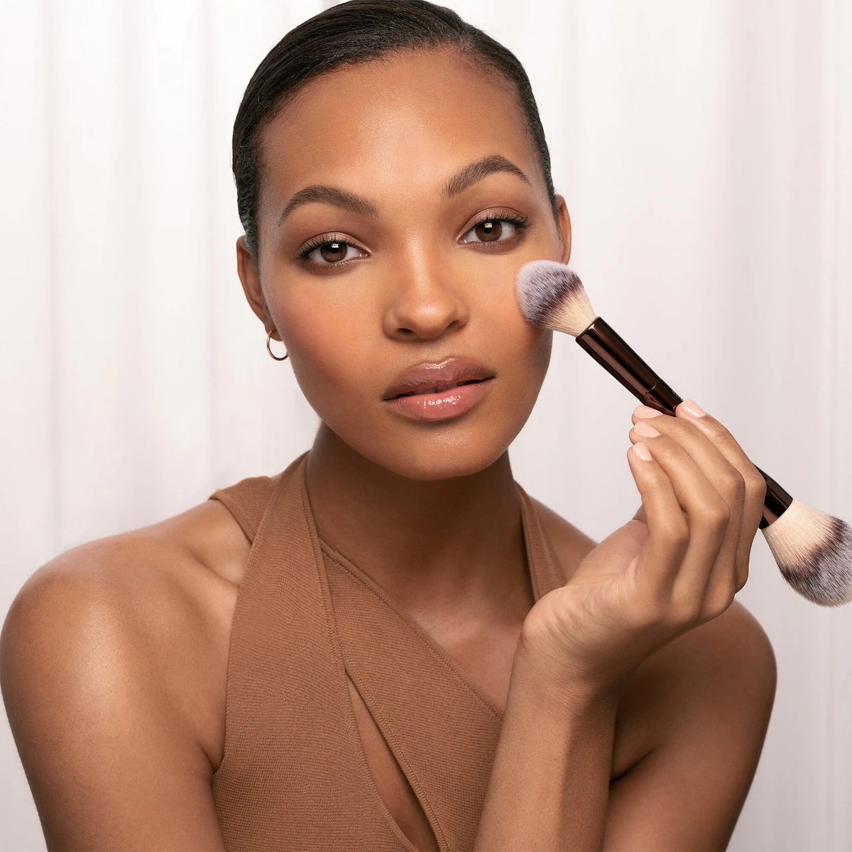 Hourglass Veil™ Translucent Setting Polvos sueltos– Talc Free