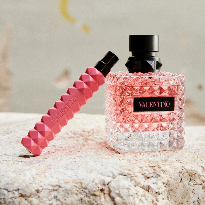 Donna Born In Roma Eau de Parfum with Bourbon Vanilla & Jasmine de Valentino